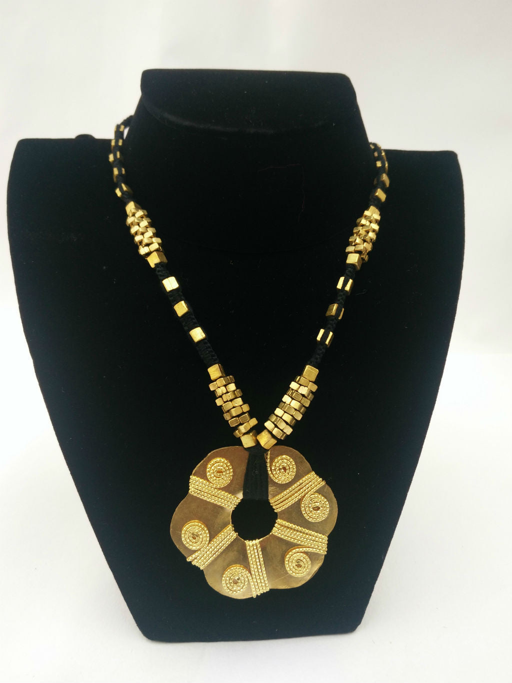 Flower Dokra Pendant Necklace