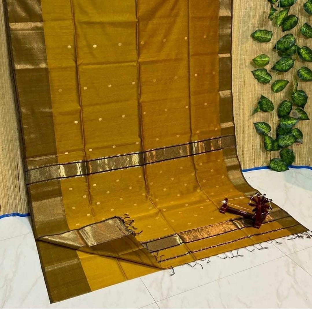 Maheshwari Cotton Silk Golden Saree