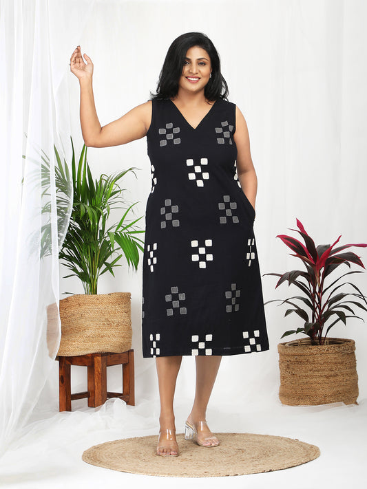 Darzaania Paridhi Black Cotton Sleeveless Midi Dress