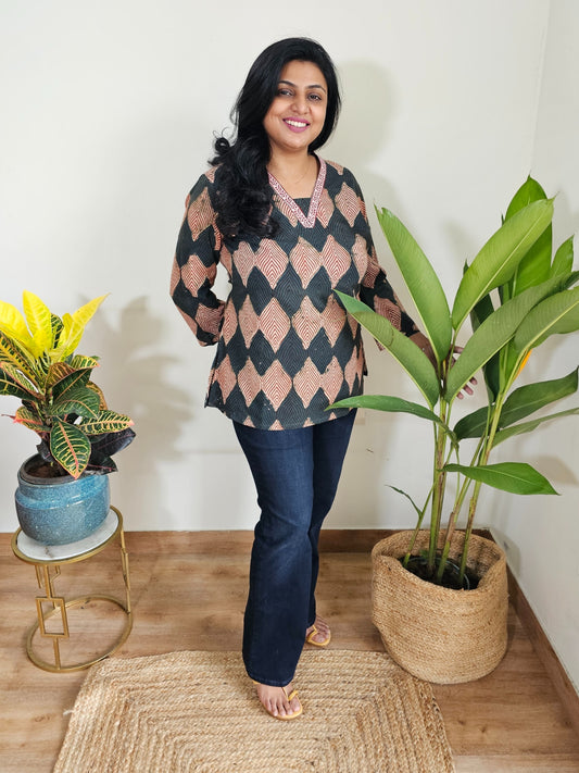 Dabu cotton tops online