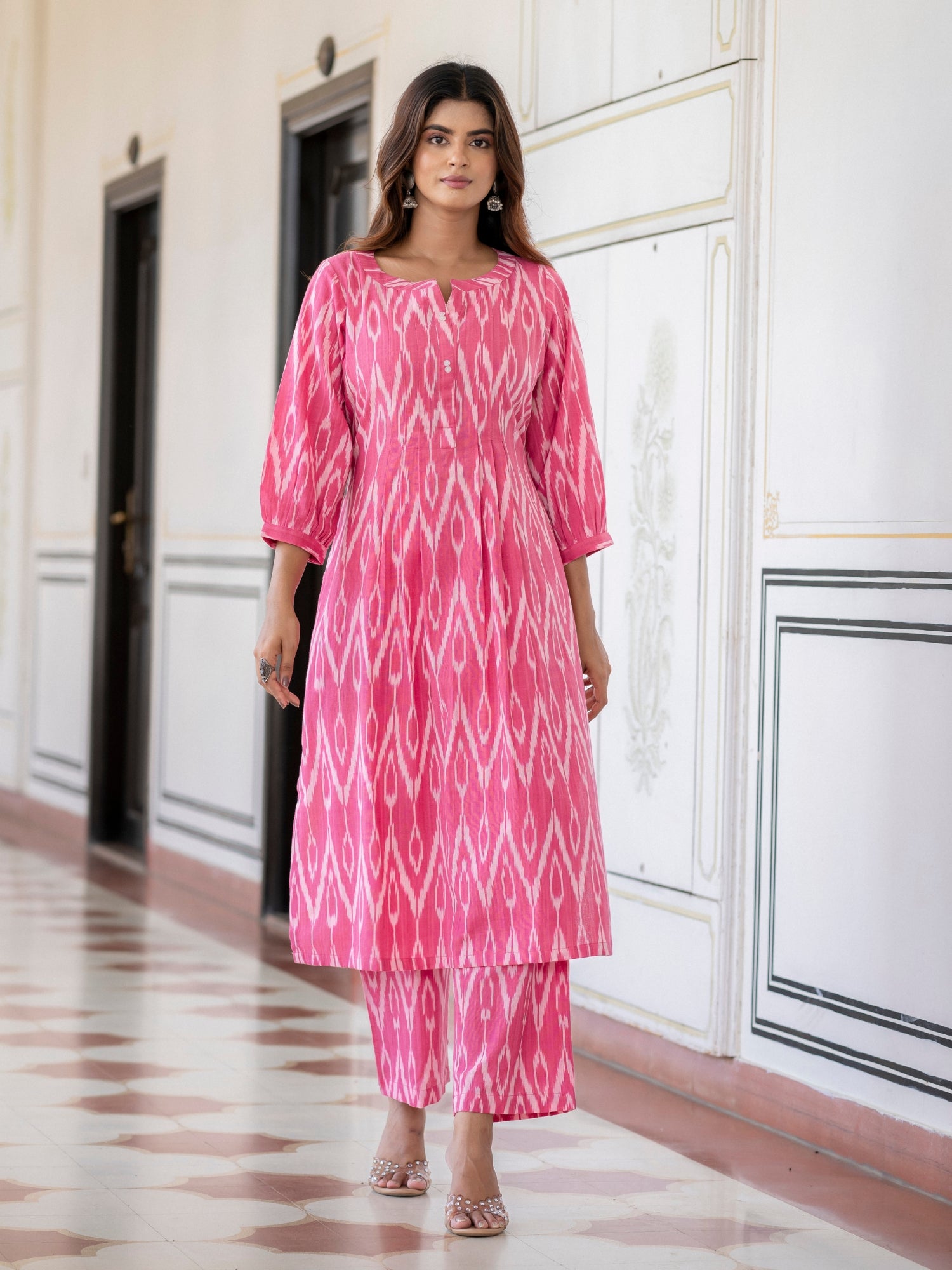 Pink handloom Ikat kurta set with 3/4 sleeve kurta