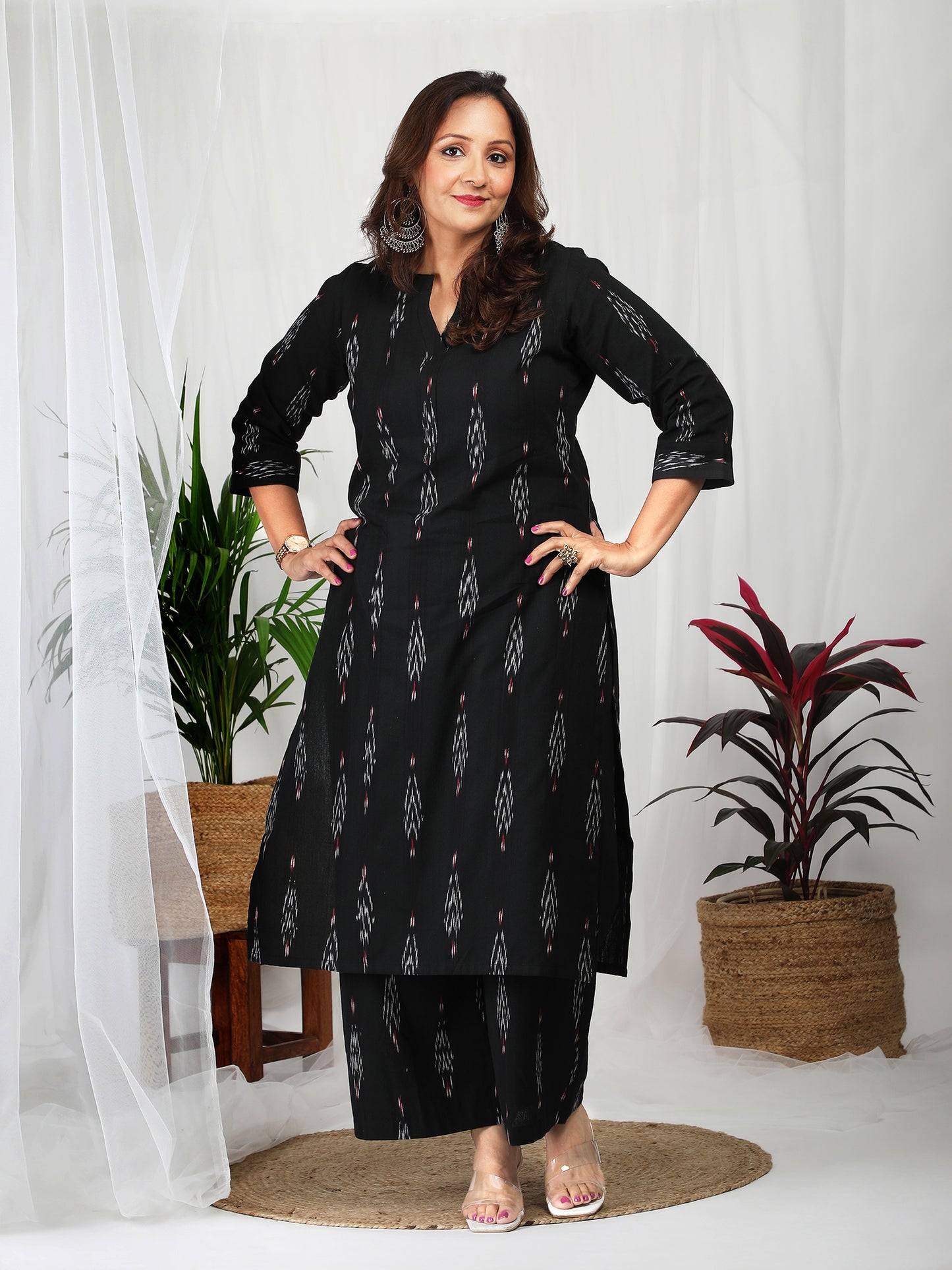 Ikkat Cotton Co-ord set in Black color by Darzaania